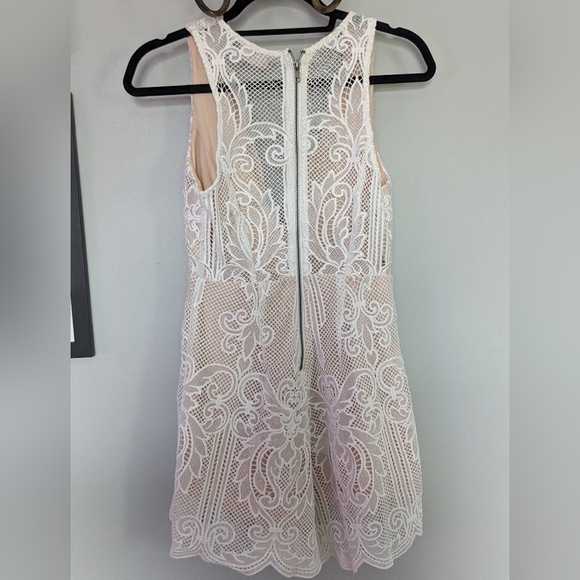Love Triangle Lace Romper - Picture 8 of 14